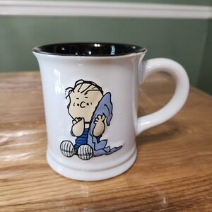 Peanuts Charlie Brown Linus and Blanket Coffee Tea Mug Cup Raised Graphic
